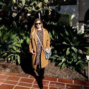 Meet your Posher, Brenna
